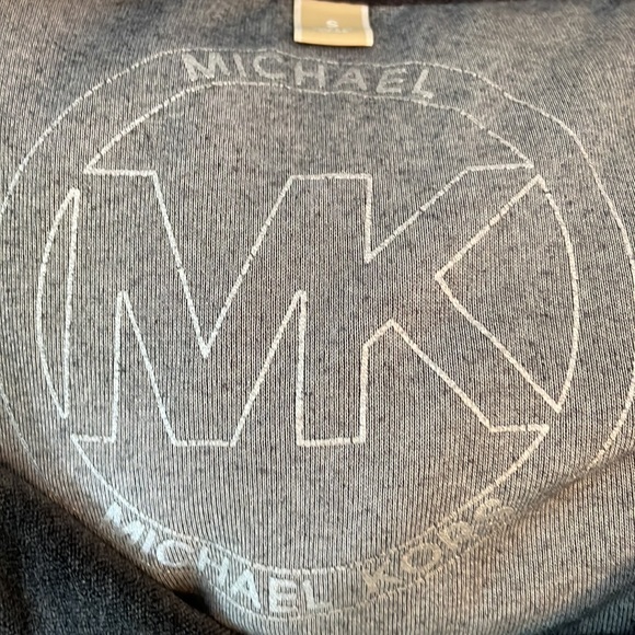 Michael Kors Women’s Small Velour Top with Zip Up front 2 Front Pockets - Picture 7 of 12